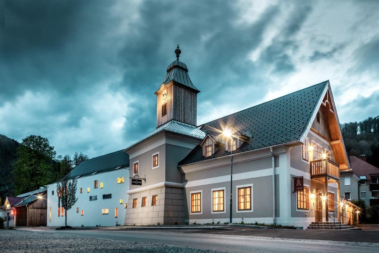 Hotel Zum Glockenturm Marktl Buitenkant foto
